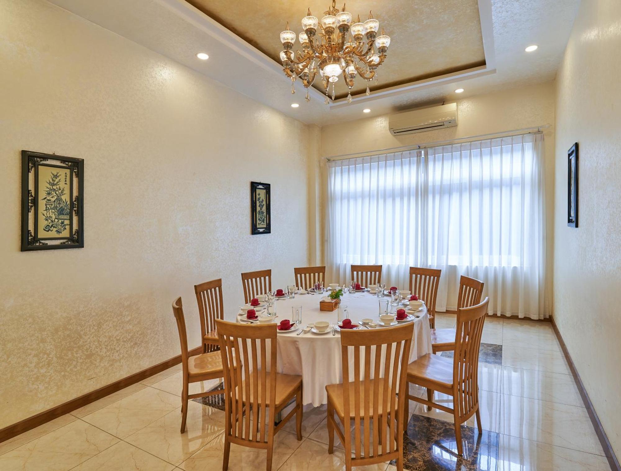 Bcons Riverside Hotel Binh Duong Thu Dau Mot Екстериор снимка